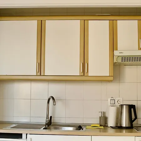 Park For Beautifully Located Apartment *