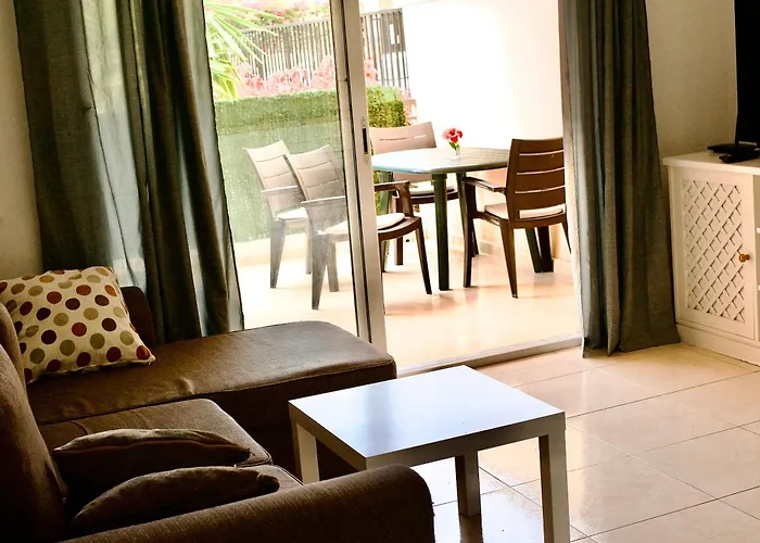 Apartment Park For Beautifully Located