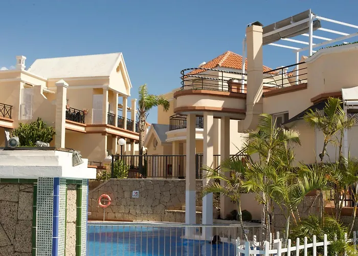 Apartment Park For Beautifully Located *